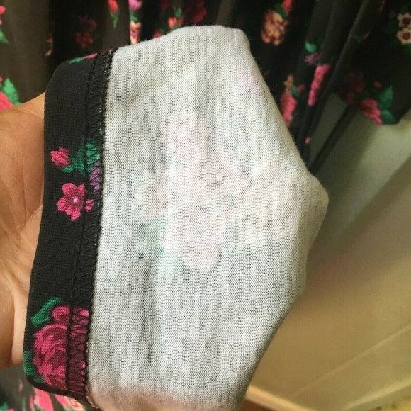 STORYBOOK HEIRLOOM Dress black pink flowers Modest - Picture 7 of 8